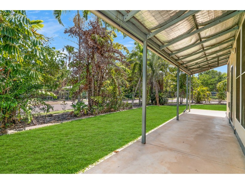 5 Kapalga Street, Tiwi NT 0810