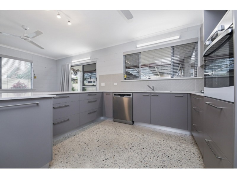 2/37 Easther Crescent, Coconut Grove NT 0810