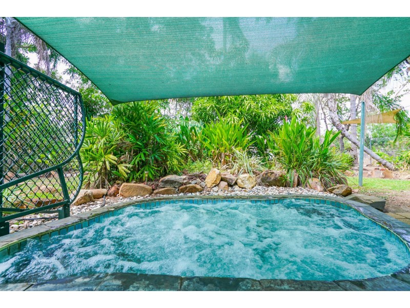 7 Magdelene Court, Malak NT 0812