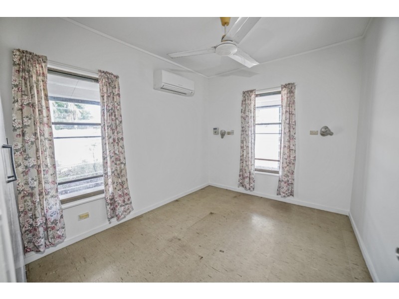 4 Coronet Crescent, Anula NT 0812