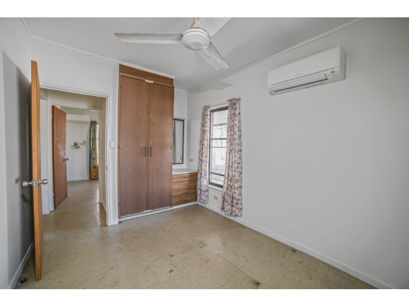 4 Coronet Crescent, Anula NT 0812