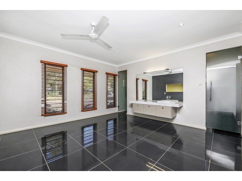 3 Dangoerra Street, Lyons NT 0810