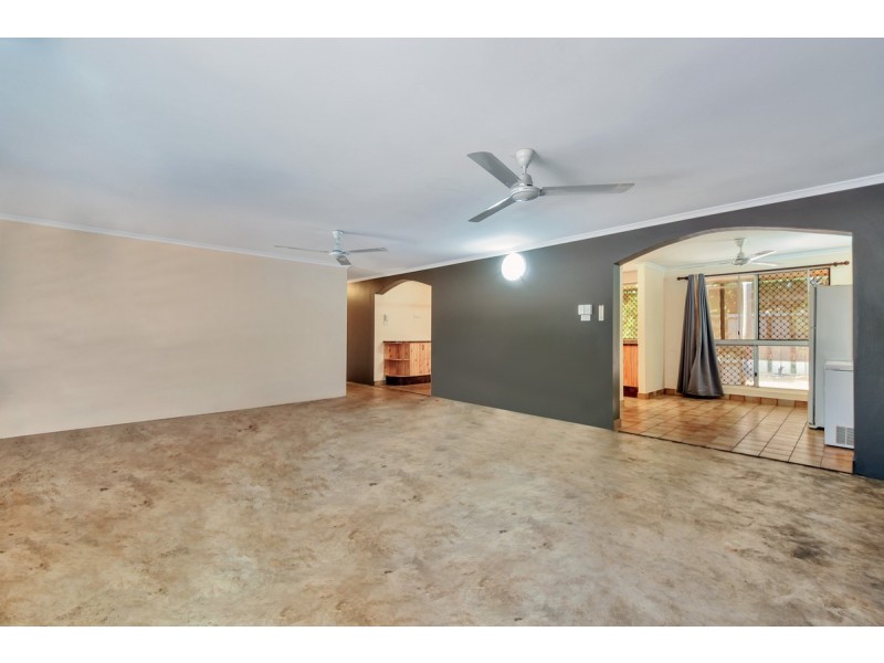 51 Kirra Crescent, Batchelor NT 0845