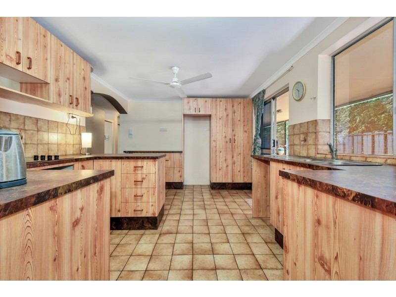 51 Kirra Crescent, Batchelor NT 0845