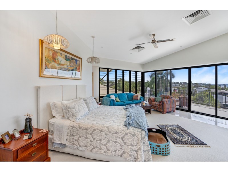 15 Cullen Bay Crescent, Larrakeyah NT 0820