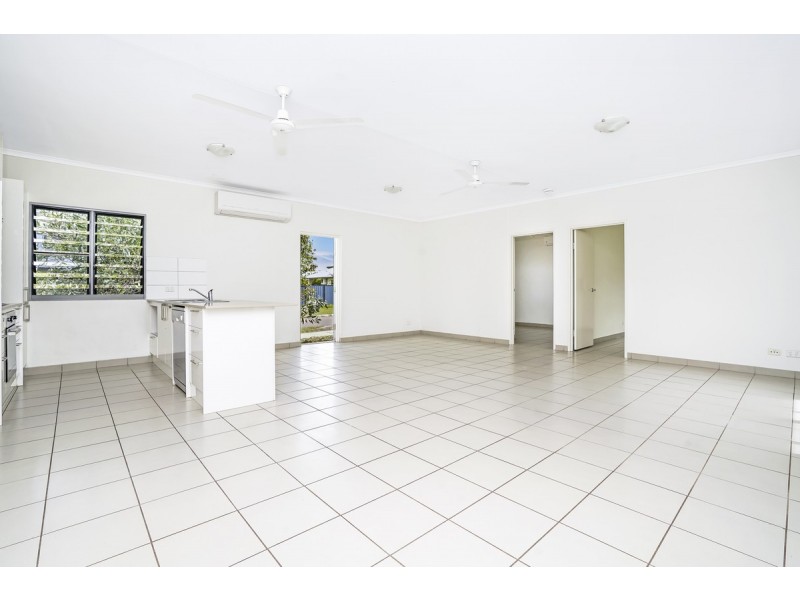 2 Marita Street, Bellamack NT 0832