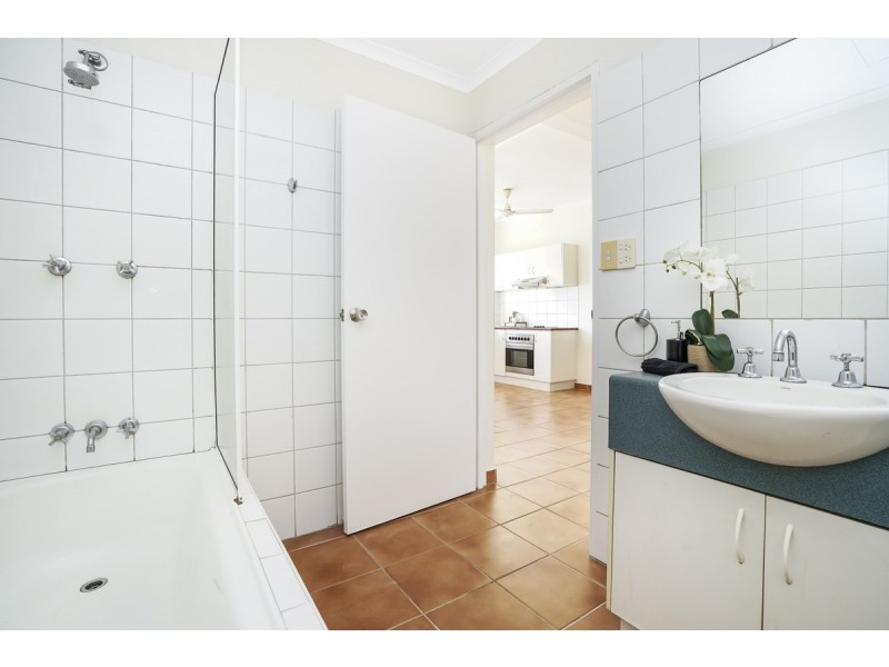 7/11 Chong Wee Avenue, Woolner NT 0820