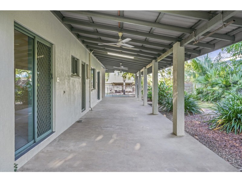 2 Raintree Street, Rosebery NT 0832