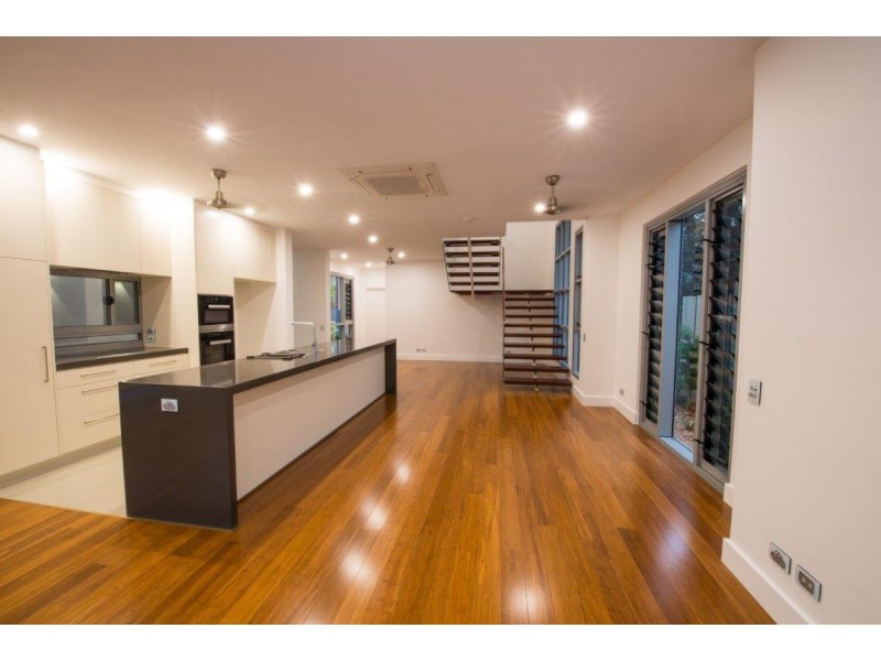 1/6 schultze Street, Larrakeyah NT 0820