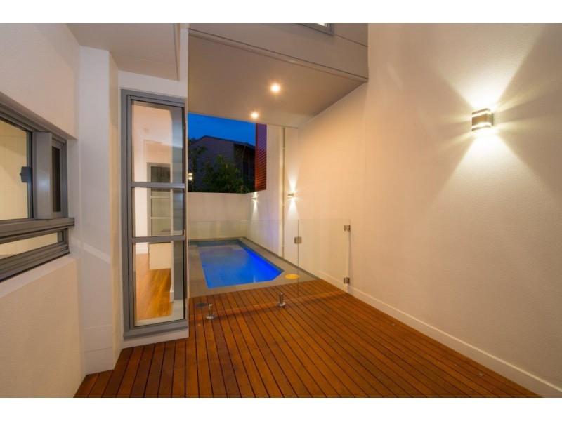 1/6 schultze Street, Larrakeyah NT 0820