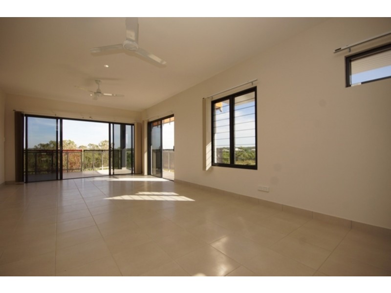 2203/2 Brisbane Crescent, Johnston NT 0832