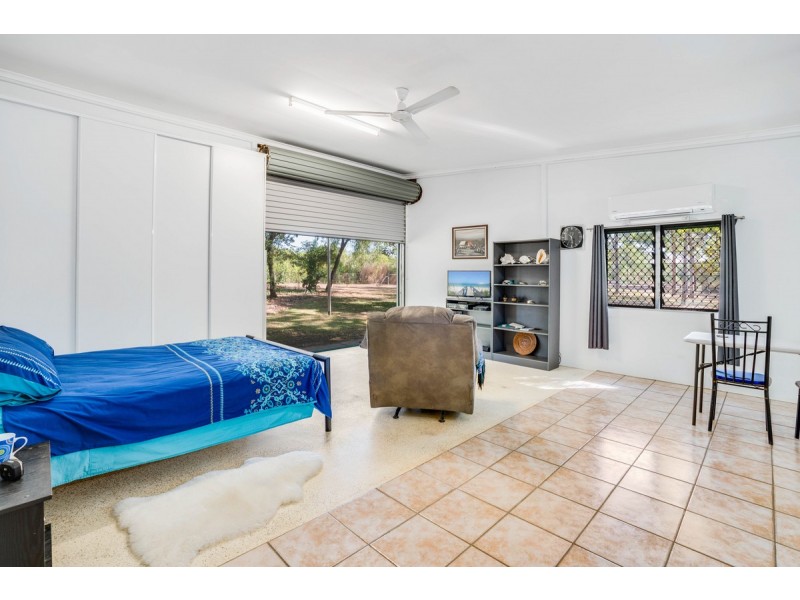 136 Dreamtime Drive, Mcminns Lagoon NT 0822