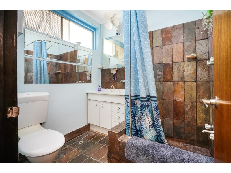 7 Scales Street, Moil NT 0810