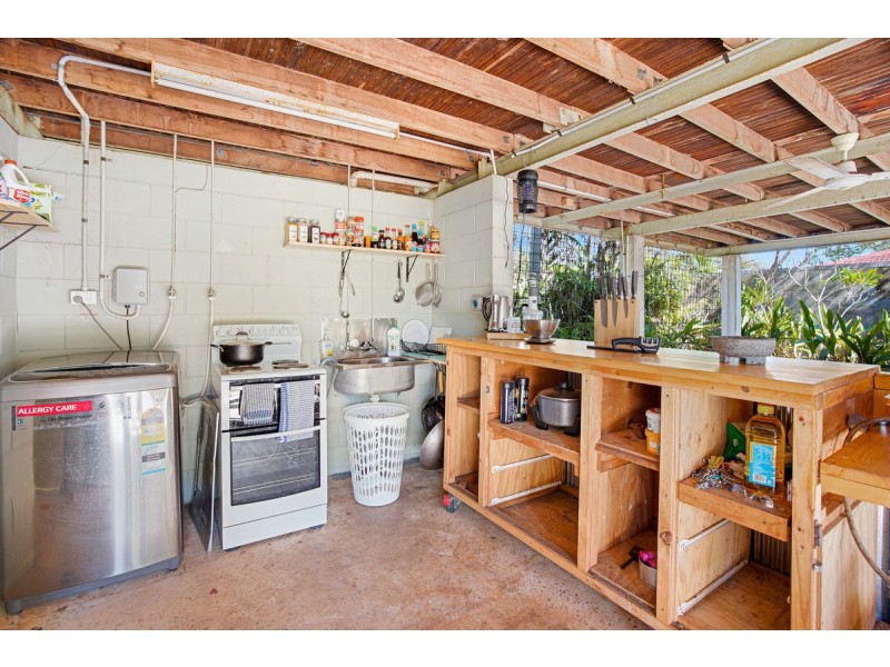 6 Wescombe Court, Malak NT 0812