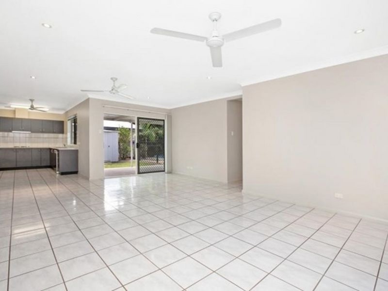 28 Catt Crescent, Farrar NT 0830