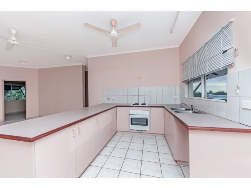 6/10 Mannikan Court, Bakewell NT 0832