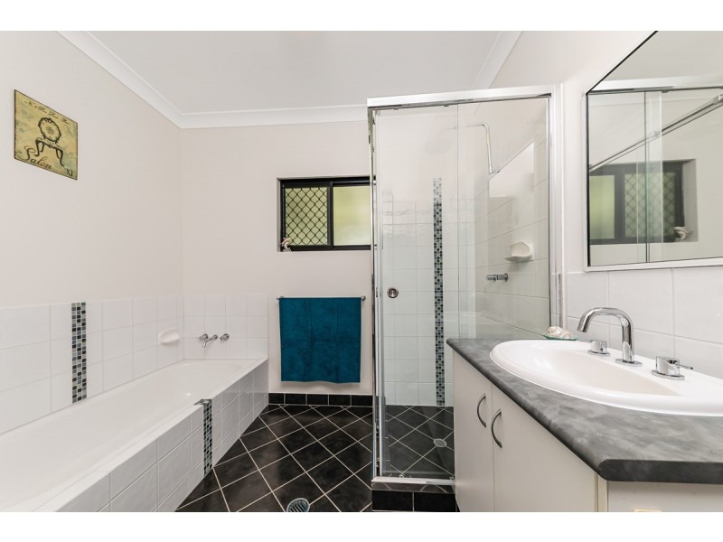 22 Catt Crescent, Farrar NT 0830