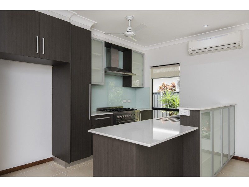 27 Villaflor Crescent, Woolner NT 0820