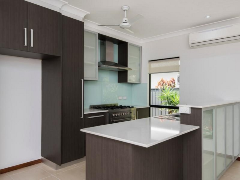 27 Villaflor Crescent, Woolner NT 0820