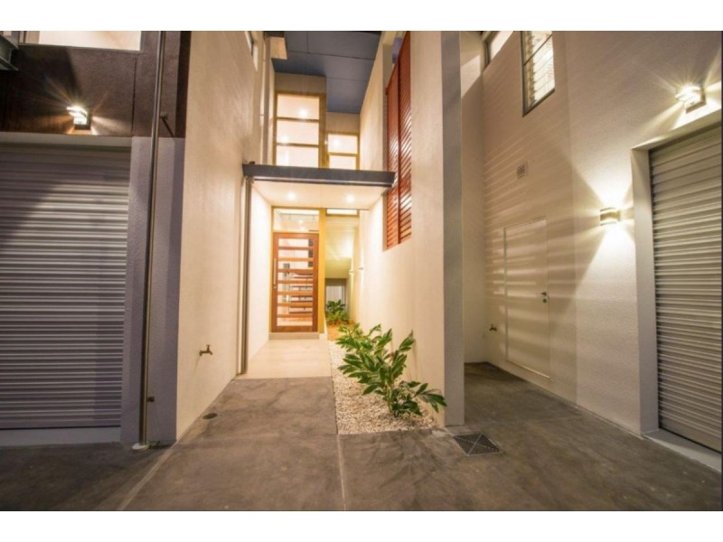 2/6 Schultze Street, Larrakeyah NT 0820