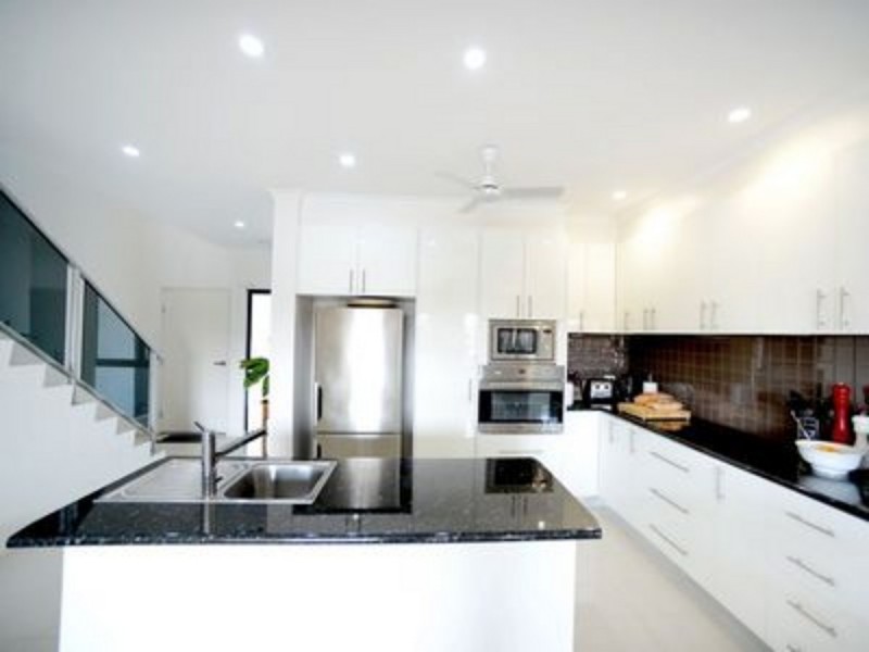 2/42 O’Ferrals Road, Bayview NT 0820