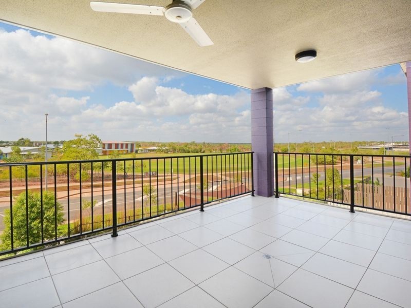 28E/174 Forrest Parade, Rosebery NT 0832