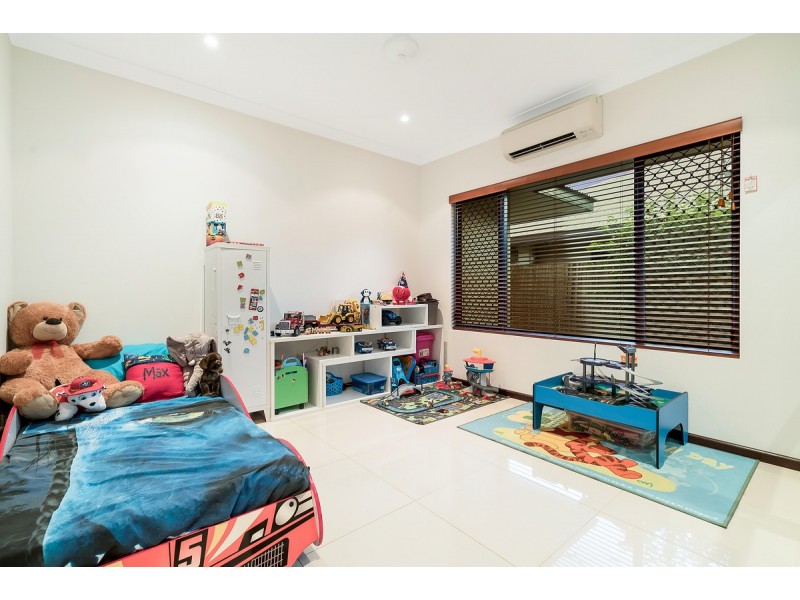 6 Stalwart Street, Johnston NT 0832