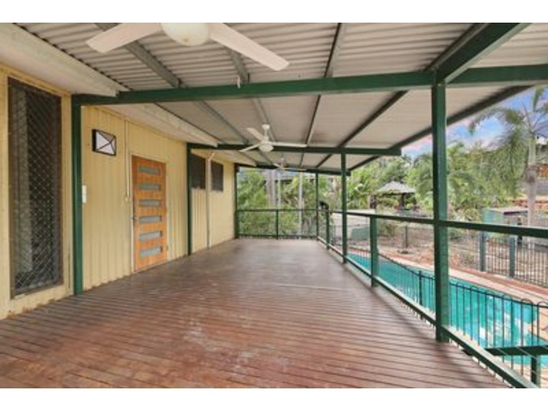 14 Marchant Court, Malak NT 0812