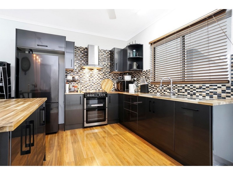 11/27 Mannikan Court,, Bakewell NT 0832