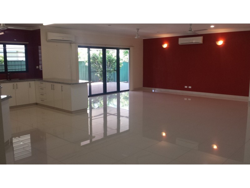 2 Galmarrma Court, Lyons NT 0810