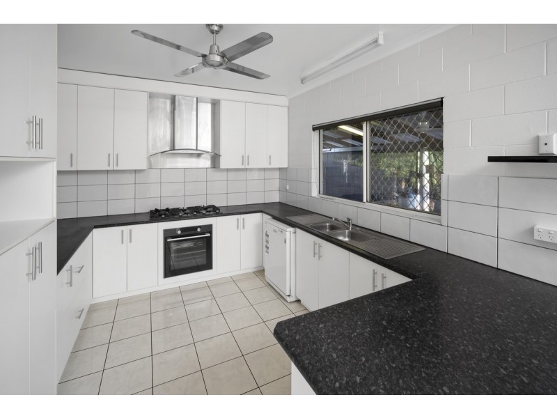 7 Raffles Road, Gray NT 0830