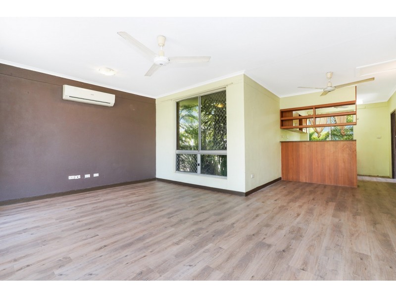 7 Uiver Court, Moulden NT 0830