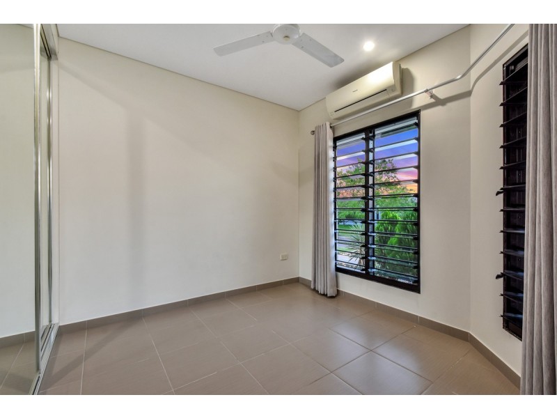 8 Warbird Street, Zuccoli NT 0832