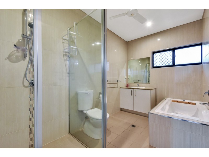 8 Warbird Street, Zuccoli NT 0832