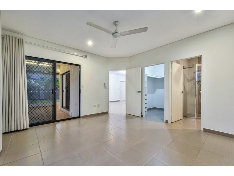 8 Warbird Street, Zuccoli NT 0832