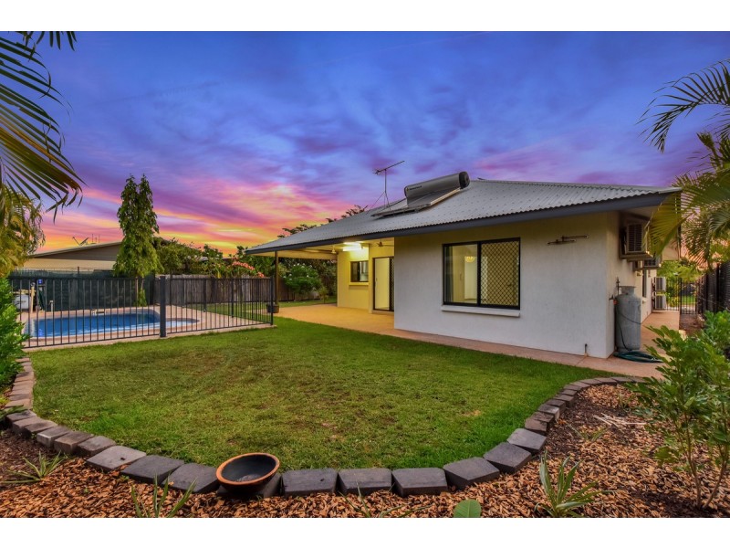 8 Warbird Street, Zuccoli NT 0832