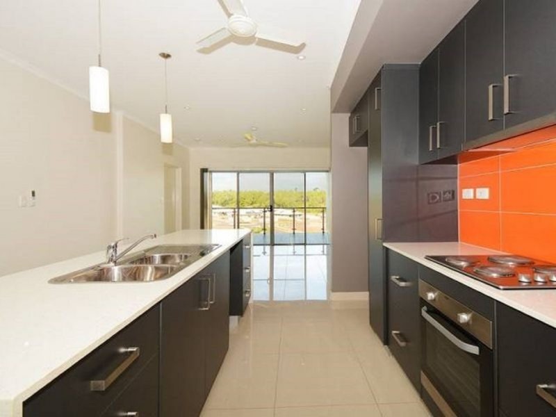 208/250 Farrar Boulevard, Johnston NT 0832