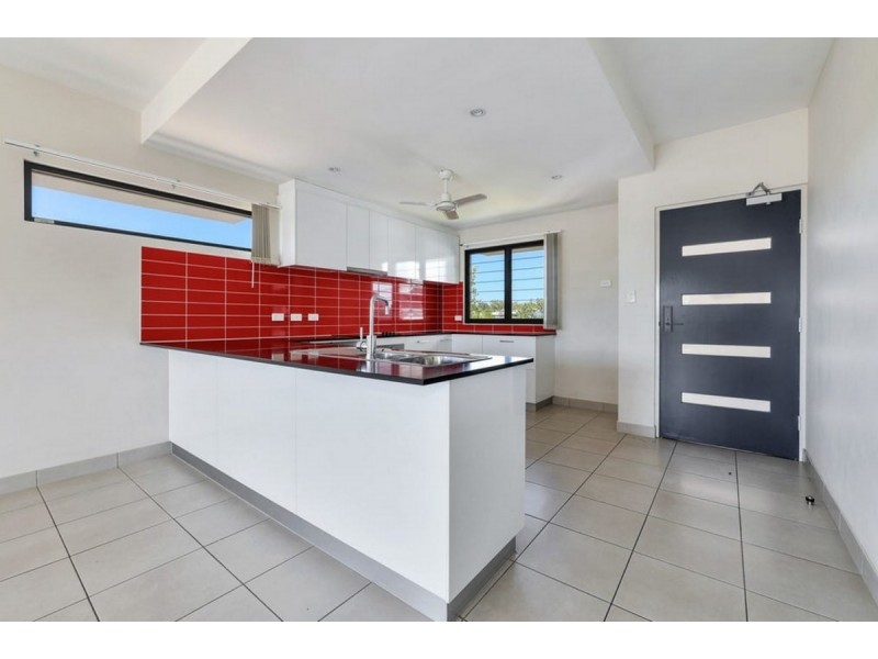 2203/2 Brisbane Crescent, Johnston NT 0832