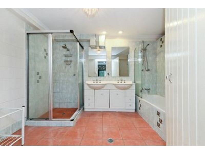 14 Marchant Court, Malak NT 0812