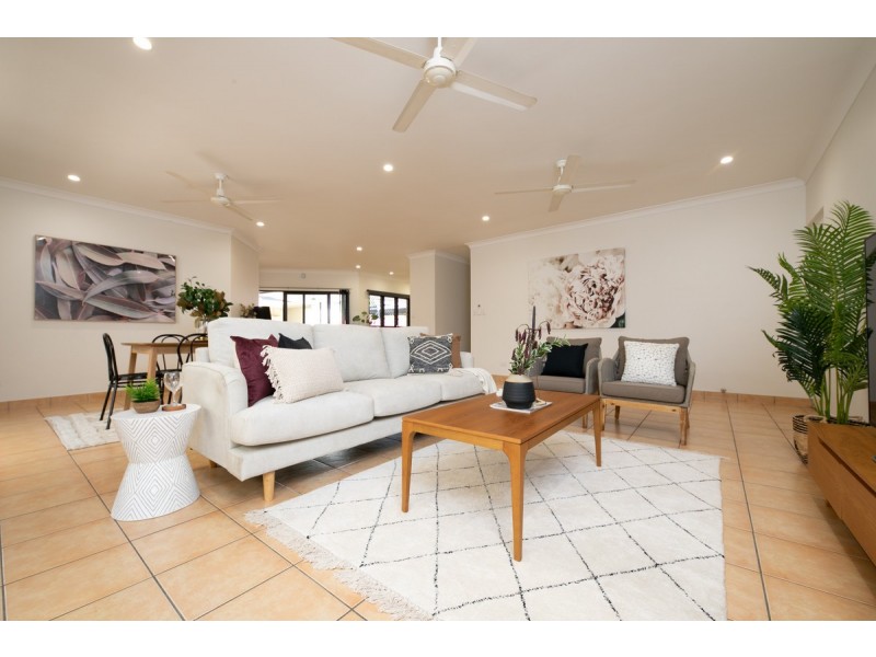 6 Trochus Crescent, Woolner NT 0820