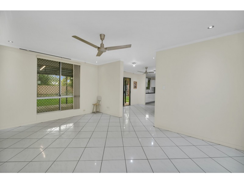 232 Vanderlin Drive, Malak NT 0812