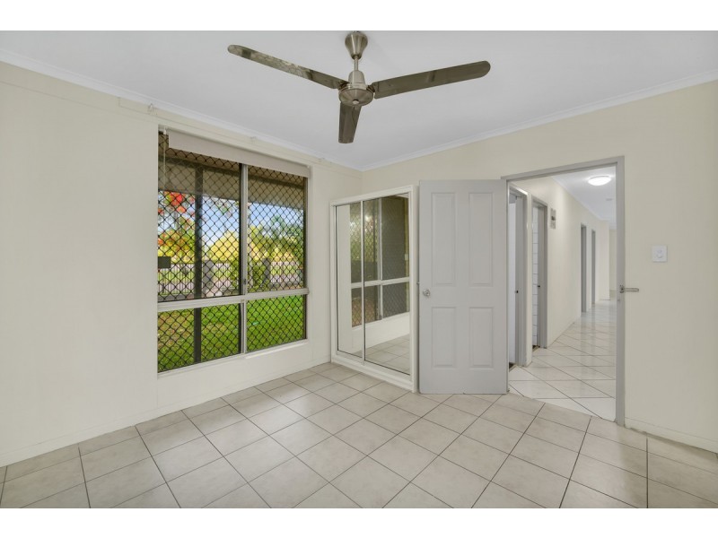 232 Vanderlin Drive, Malak NT 0812