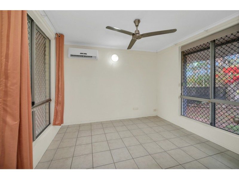 232 Vanderlin Drive, Malak NT 0812