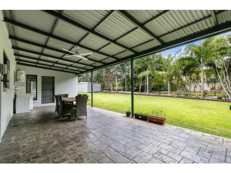 22 Catt Crescent, Farrar NT 0830