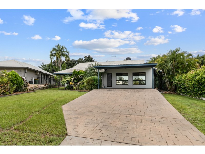 22 Catt Crescent, Farrar NT 0830