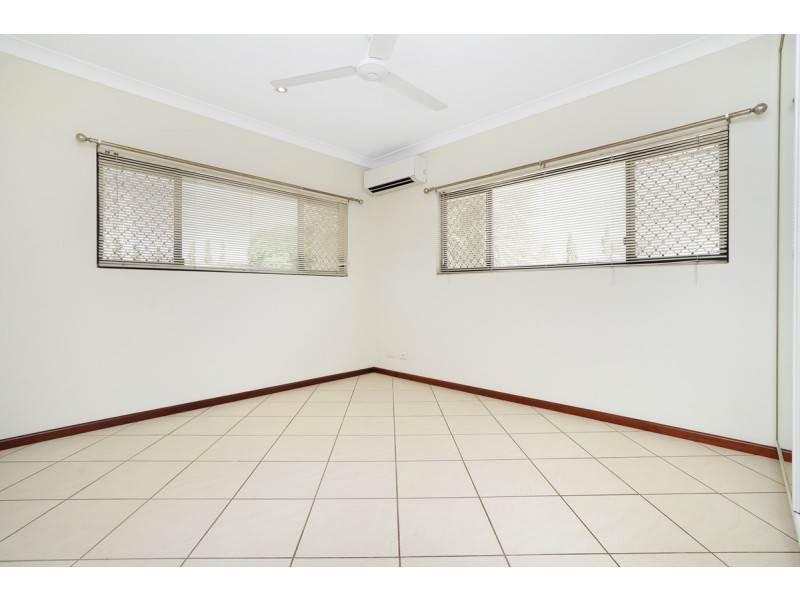 10 Villaflor Crescent, Woolner NT 0820