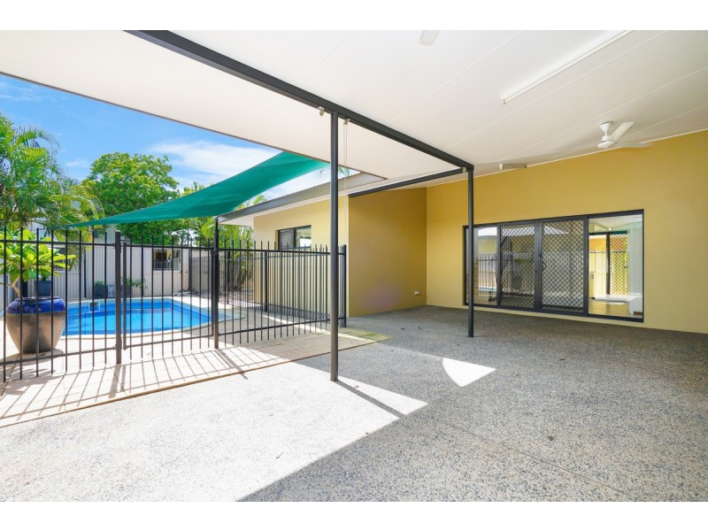 10 Villaflor Crescent, Woolner NT 0820