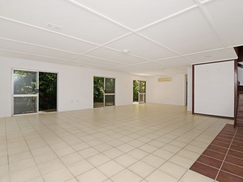 5 Bloodwood Circuit, Karama NT 0812