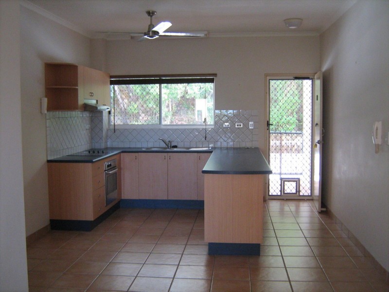 10/9 Manila Place, Woolner NT 0820