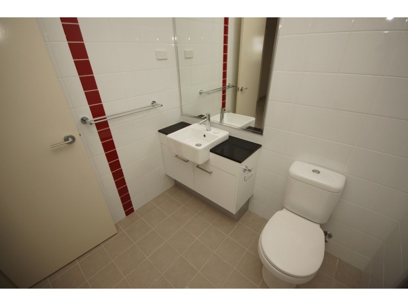 4202/2 Brisbane, Johnston NT 0832